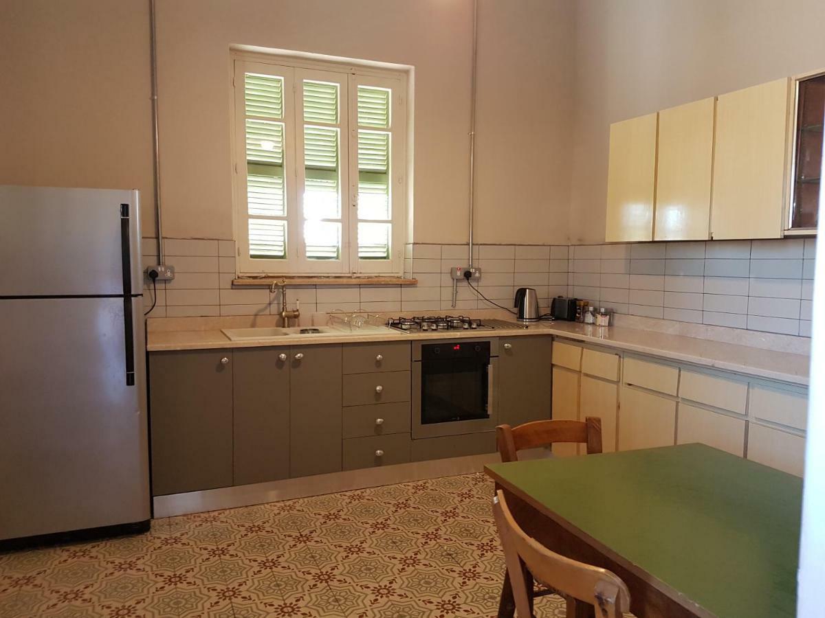 Ines Guest House Никосия Экстерьер фото